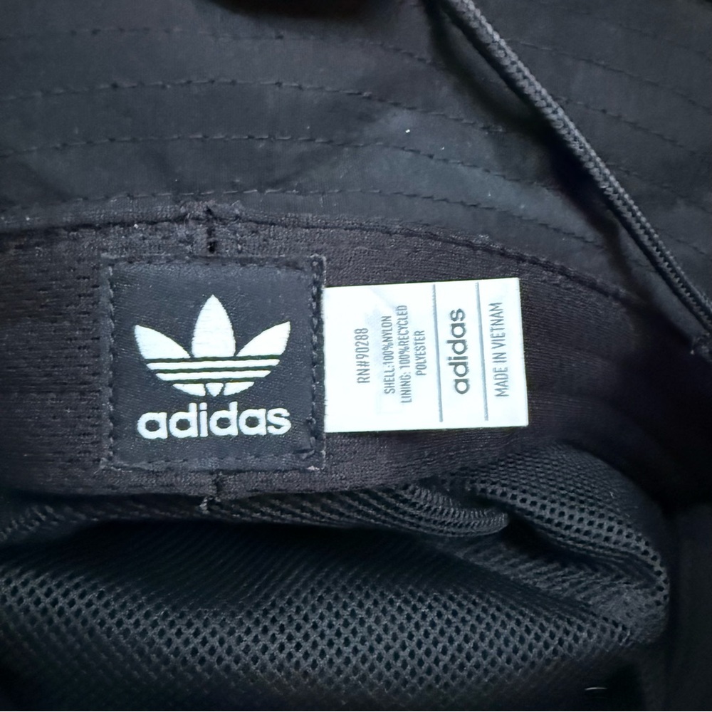 Adidas black Bucket Hat with Logo - Picture 7 of 7